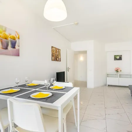 Da Rocha, Clube Da Rocha, Bloco I, Wifi Gratuito, Ar Condicionado, By Ig Portimao