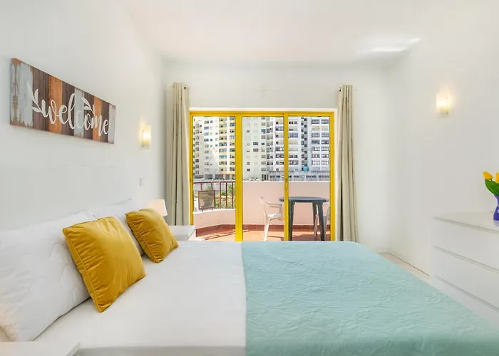 Da Rocha, Clube Da Rocha, Bloco I, Wifi Gratuito, Ar Condicionado, By Ig Appartamento