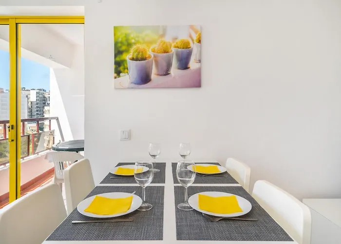 Appartamento Da Rocha, Clube Da Rocha, Bloco I, Wifi Gratuito, Ar Condicionado, By Ig *